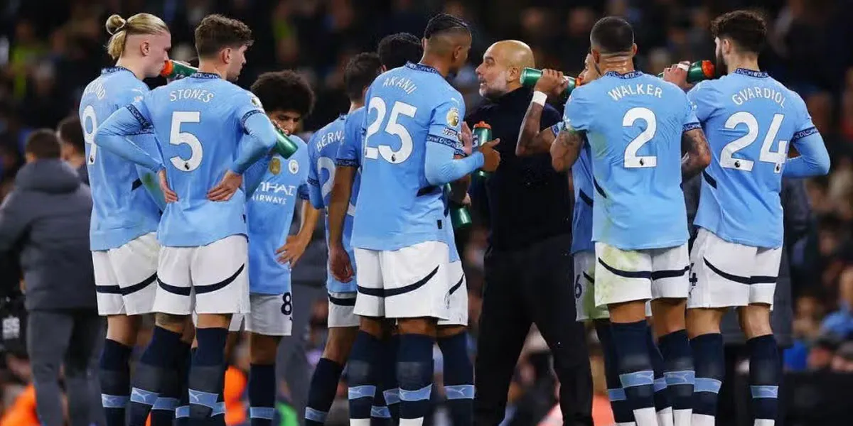 Masalah-Bek-Kanan-Manchester-City-Krisis-yang-Butuh-Solusi-Cepat!
