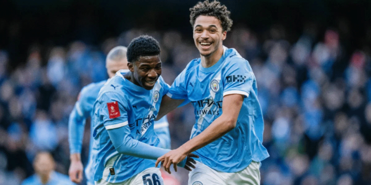 Pesta Sepuluh Gol dan Kebanggaan Akademi Warnai Malam Spesial Man City